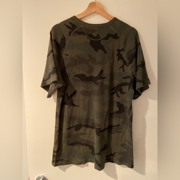 TNA Oversized Waffle T Shirt in Camo - Size 1 - Picture 2 of 6